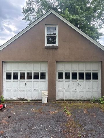 245 4Th Ave, Garwood Boro, NJ 07027