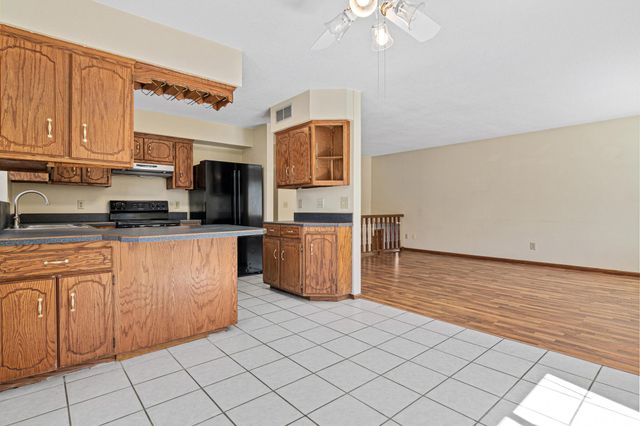 17 Lilac Street, Circle Pines, MN 55014