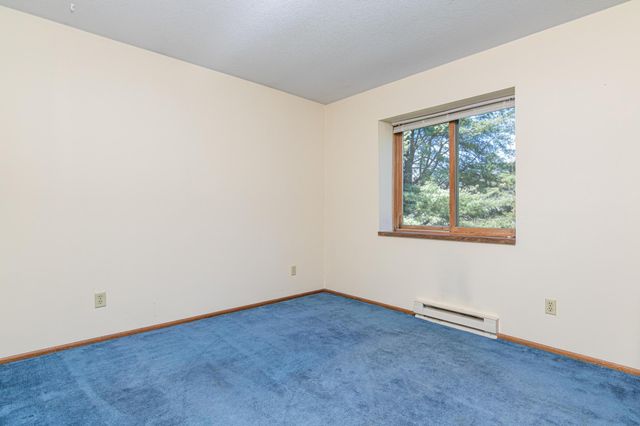 17 Lilac Street, Circle Pines, MN 55014