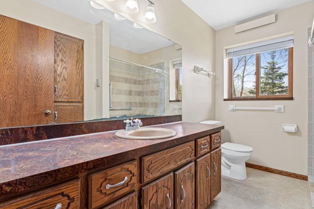 17 Lilac Street, Circle Pines, MN 55014