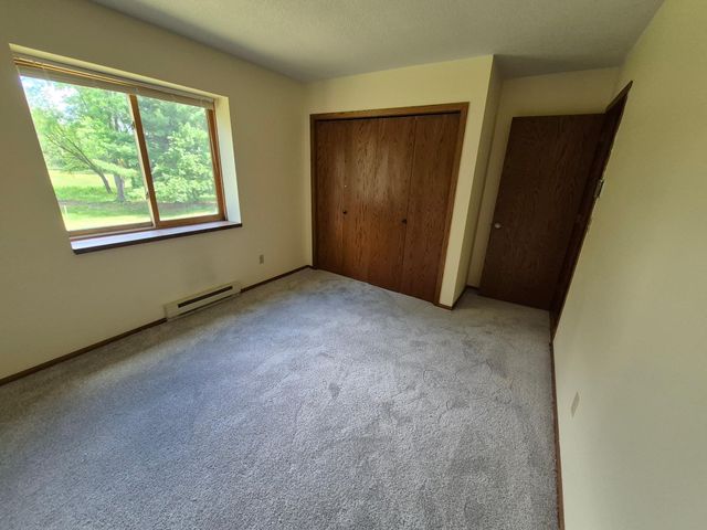 17 Lilac Street, Circle Pines, MN 55014