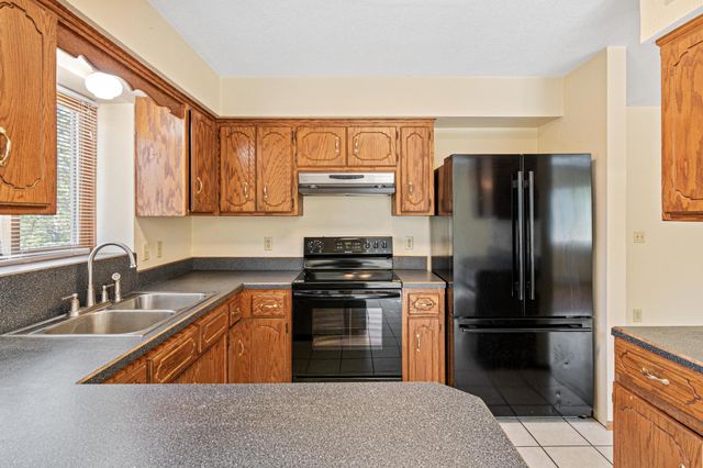 17 Lilac Street, Circle Pines, MN 55014