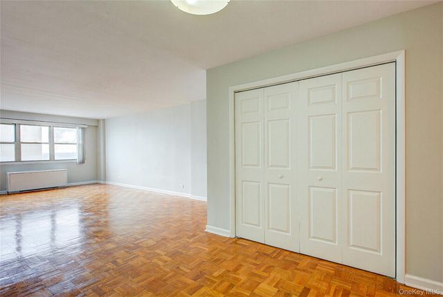 102-10 66th Road 26K, Forest Hills, NY 11375