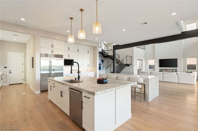 4822 Shady Ridge Drive, Las Vegas, NV 89135