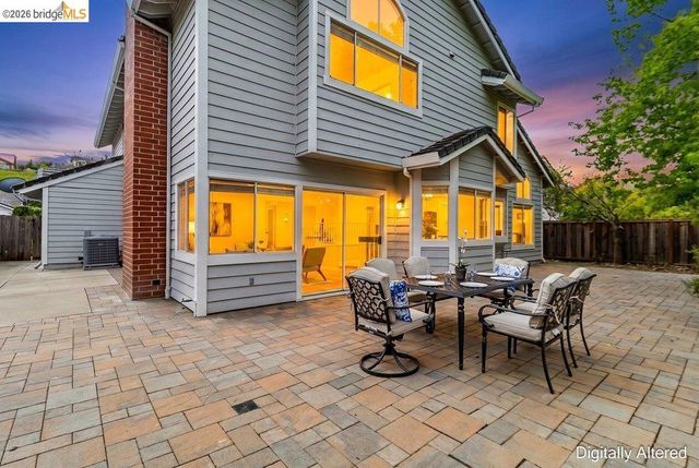 139 Farragut Street, Hercules, CA 94547