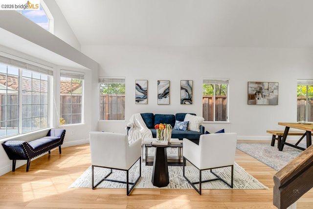 139 Farragut Street, Hercules, CA 94547