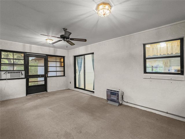 1912 SE 169TH COURT, Silver Springs, FL 34488