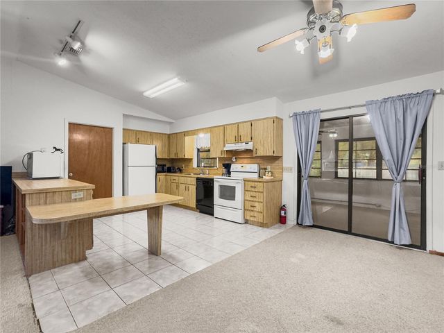 1912 SE 169TH COURT, Silver Springs, FL 34488