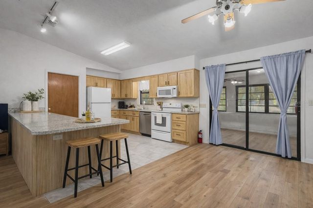 1912 SE 169TH COURT, Silver Springs, FL 34488