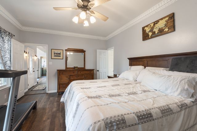 1510 Chestnut Cove Rd, Chapel Hill, TN 37034