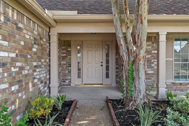 18182 Forest Cedars Drive, Houston, TX 77084