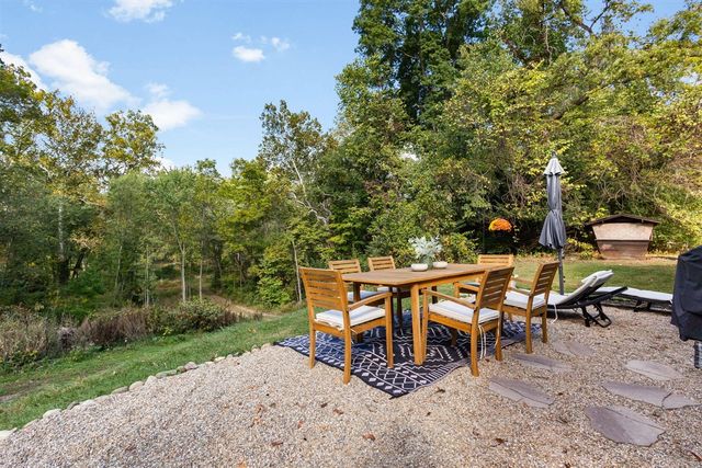 1614 Cedar Point Drive, Niles, MI 49120