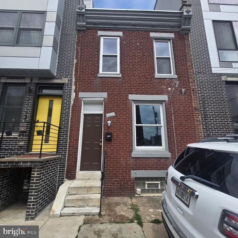 2836 AGATE ST, Philadelphia, PA 19134