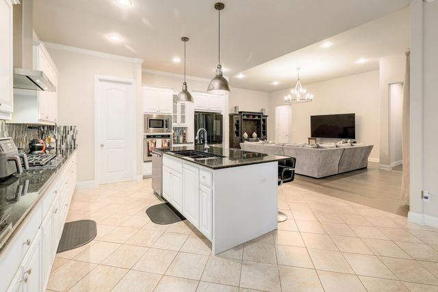 249 Axis LOOP, Georgetown, TX 78628