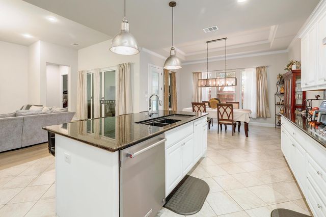 249 Axis LOOP, Georgetown, TX 78628