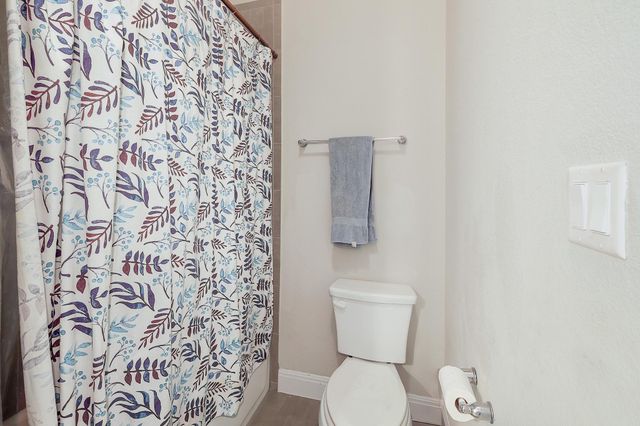 249 Axis LOOP, Georgetown, TX 78628