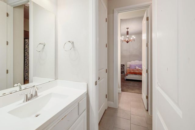 249 Axis LOOP, Georgetown, TX 78628