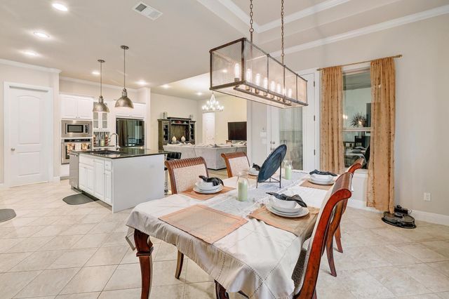 249 Axis LOOP, Georgetown, TX 78628