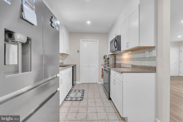 217 E RIDGEWOOD AVE, Galloway, NJ 08205