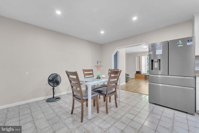 217 E RIDGEWOOD AVE, Galloway, NJ 08205