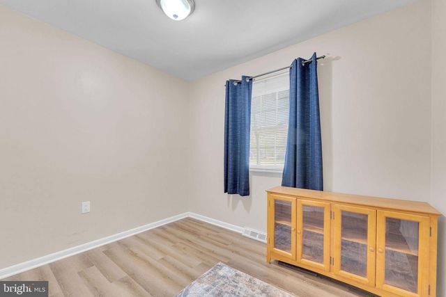 217 E RIDGEWOOD AVE, Galloway, NJ 08205