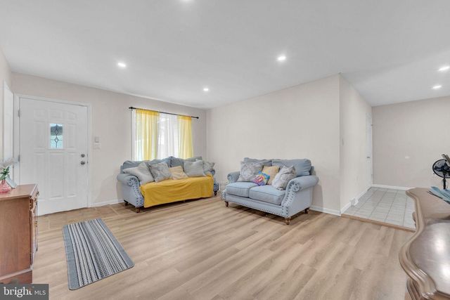 217 E RIDGEWOOD AVE, Galloway, NJ 08205