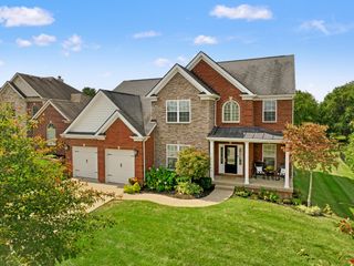 481 Weston Park, Lexington, KY 40515