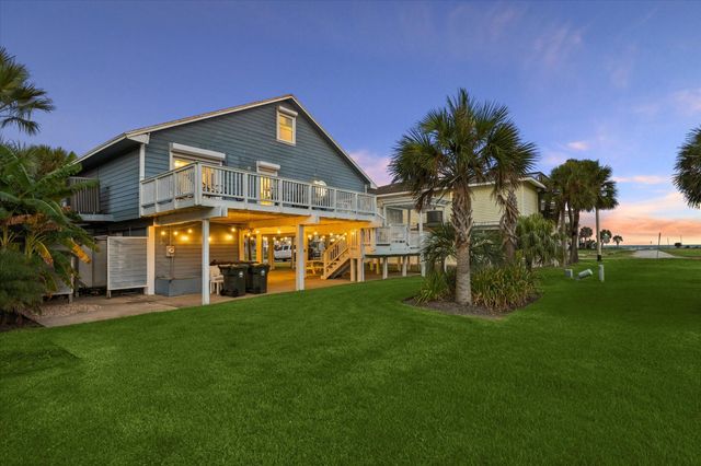 4119 Pirates Alley, Galveston, TX 77554