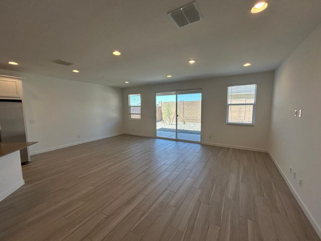 5974 N 192nd Drive, Litchfield Park, AZ 85340