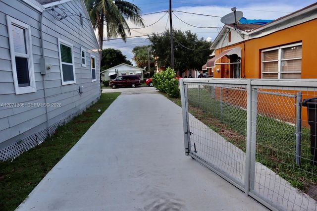 1112 11th Street, West Palm Beach, FL 33401