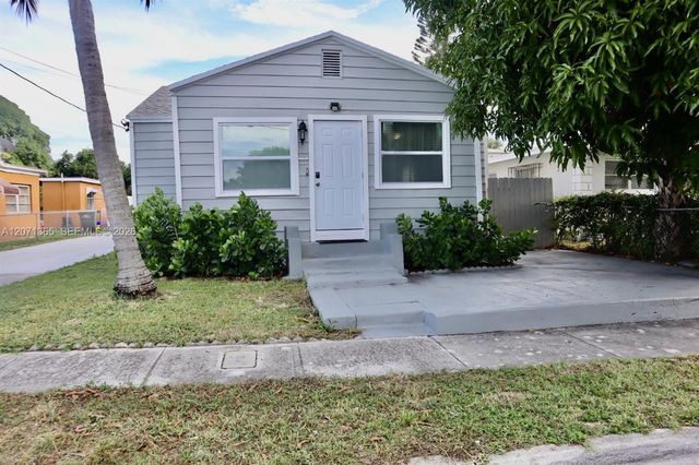1112 11th Street, West Palm Beach, FL 33401