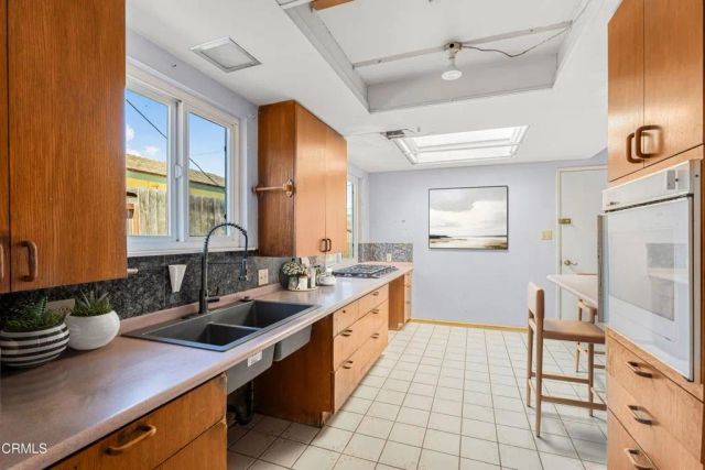 243 Pajaro, Ventura, CA 93004