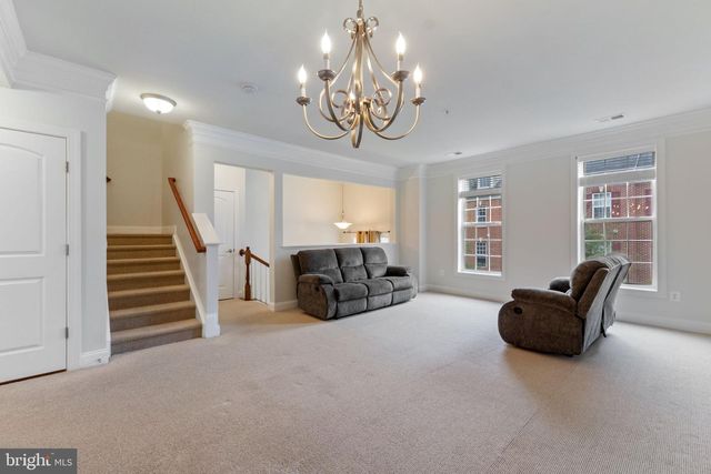 2278 MARGRAF CIR, Woodbridge, VA 22191