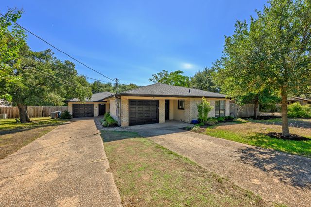 11805 Bell Ave A, Austin, TX 78759
