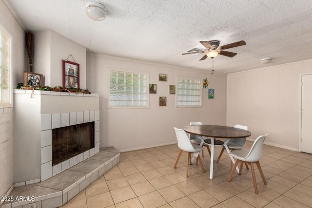 7320 W CINNABAR Avenue, Peoria, AZ 85345