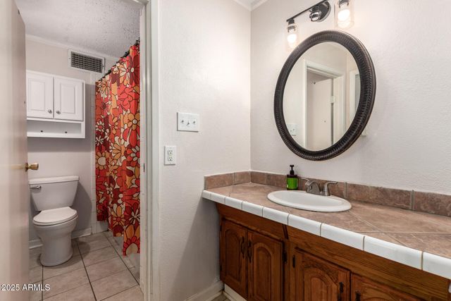 7320 W CINNABAR Avenue, Peoria, AZ 85345