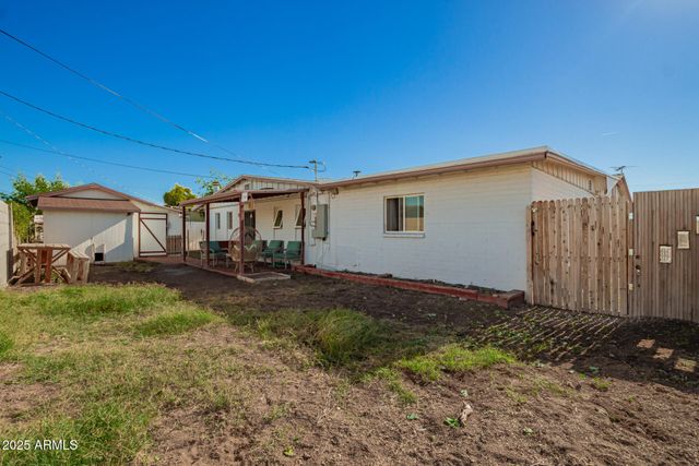 7320 W CINNABAR Avenue, Peoria, AZ 85345