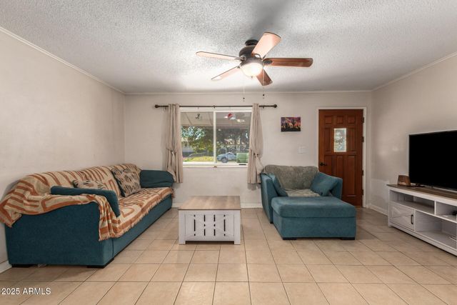 7320 W CINNABAR Avenue, Peoria, AZ 85345