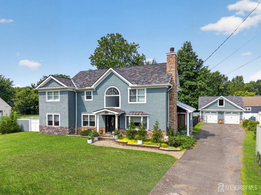 586 Englishtown Road, Monroe, NJ 08831