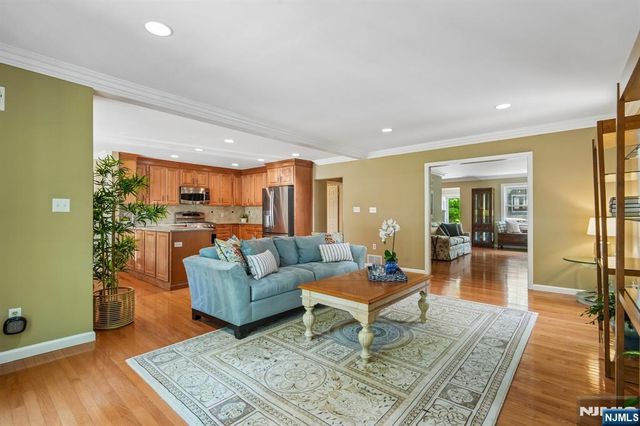 288 Wales Avenue, River Edge, NJ 07661