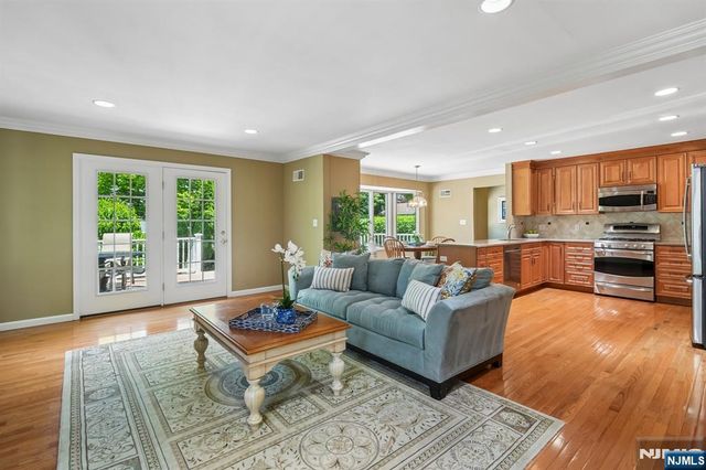288 Wales Avenue, River Edge, NJ 07661