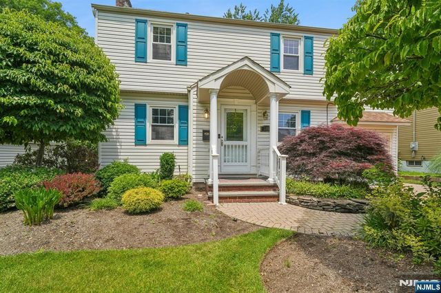 288 Wales Avenue, River Edge, NJ 07661