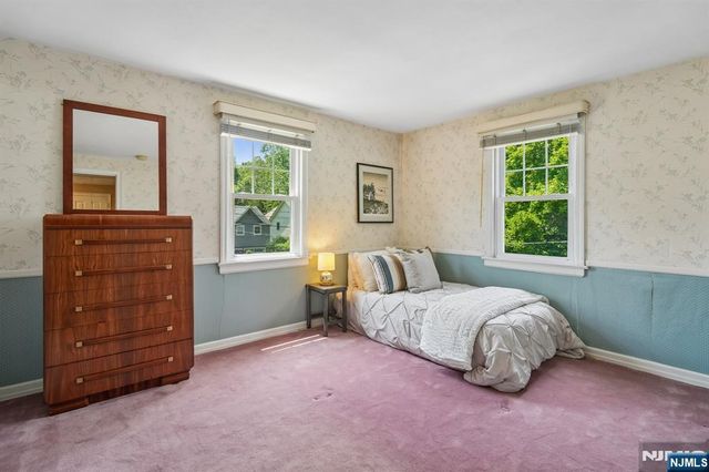 288 Wales Avenue, River Edge, NJ 07661