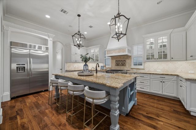 4511 Merrie Lane, Bellaire, TX 77401