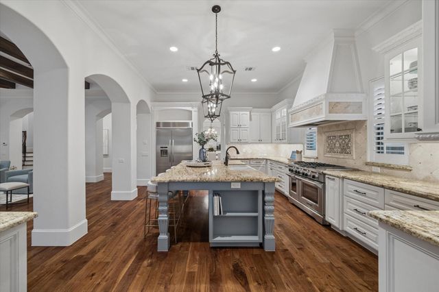 4511 Merrie Lane, Bellaire, TX 77401