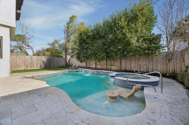 4511 Merrie Lane, Bellaire, TX 77401