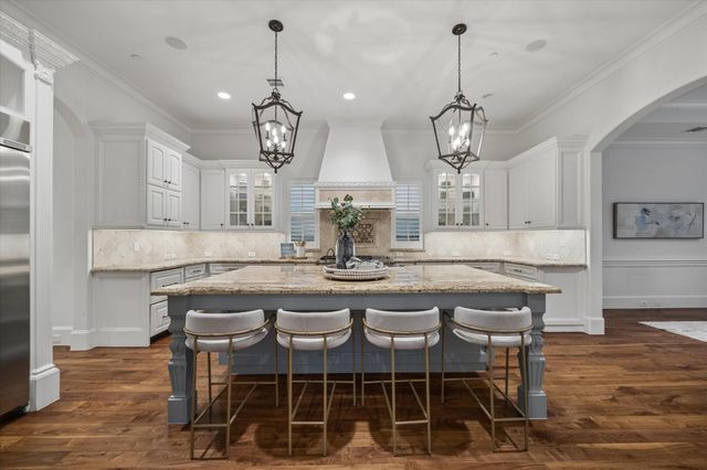 4511 Merrie Lane, Bellaire, TX 77401