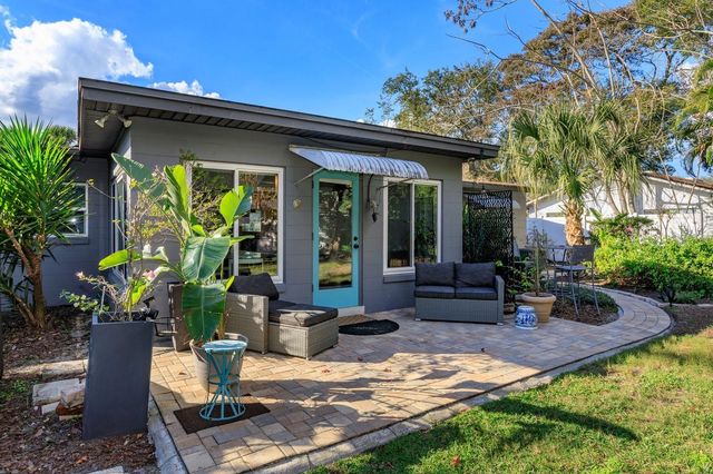 1105 STRATHMORE DRIVE, Orlando, FL 32806