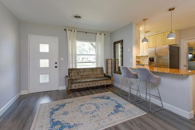 1105 STRATHMORE DRIVE, Orlando, FL 32806