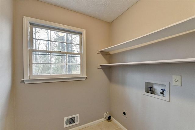 493 Tracy Court, Lawrenceville, GA 30046